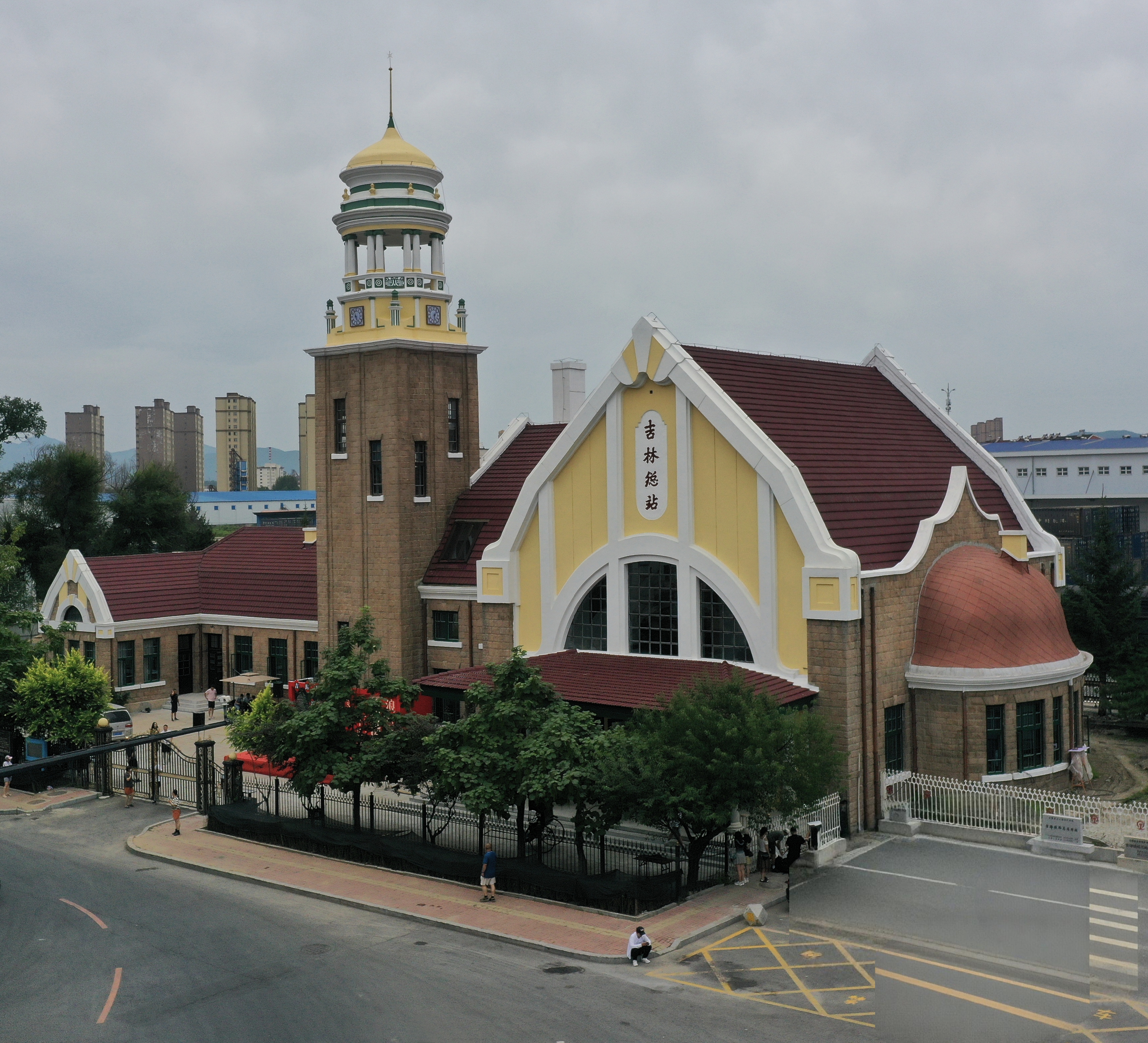 吉海铁路总站旧址 